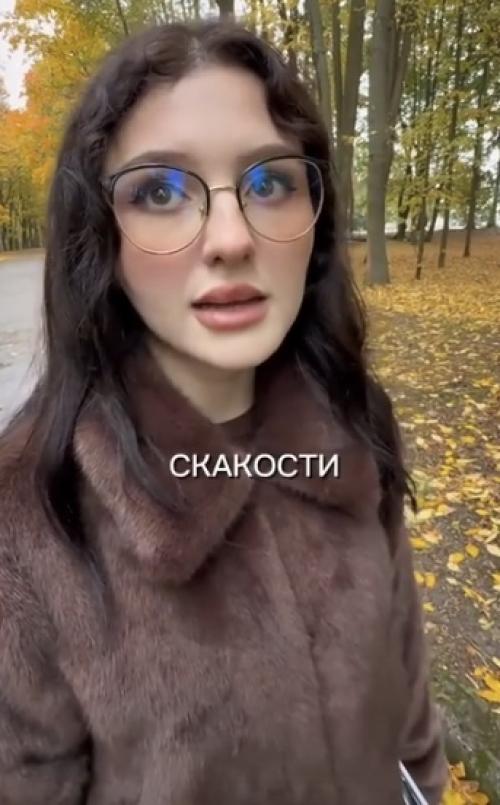 Аргентинка внезапно призналась, что по ночам нюхает скакости мужа. 01