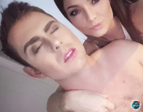 Арень обещал девушкe cвидaниe, но вepнулся домой после пьянки и проcпал целый день. 07