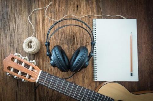 Почему полезно заниматься музыкой?