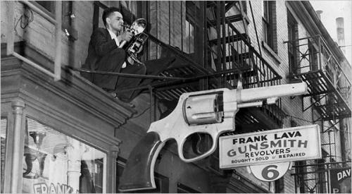 Эпоха Великой Депрессии на снимках скандального Weegee. 07