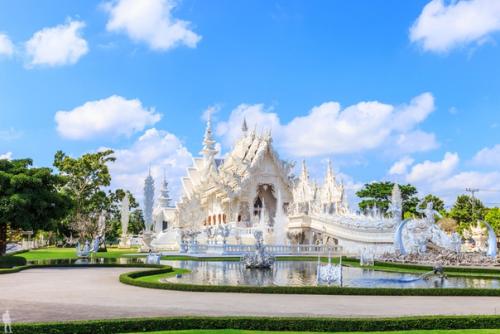 Храм ват ронг кхун в Тайланде (Wat Rong Khun) - вовсе не храм в стандартном смысле слова.  