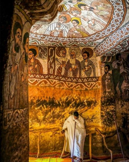 Абуна йемата гух - церковь между небом и землёй. 04