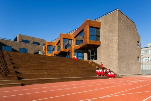 Дизайн и архитектура средней школы при пекинском университете.