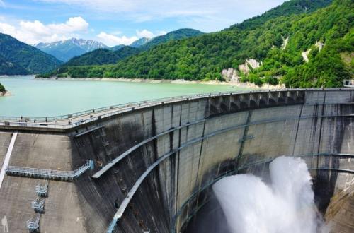 Самые красивые дамбы из разных уголков планеты. 05