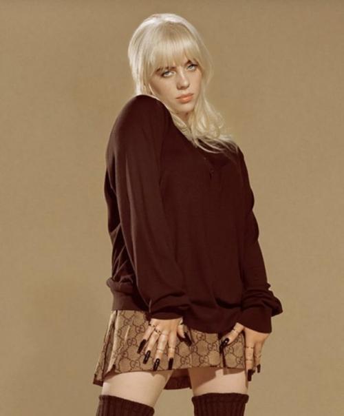 Билли айлиш оказалась под огнем критики, её обвинили в расизме. 02