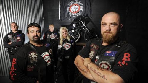 Ребенка, ставшего жертвой насилия со стороны взрослого, довольно легко запугать.