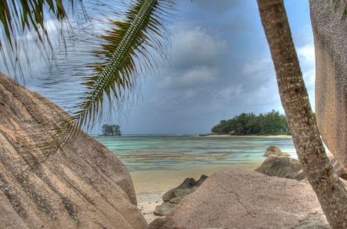 Анс сурс д'Аржан - самый живописный пляж в мире. 07