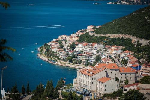 Неум (Босния и Герцеговина) - неожиданный кусочек моря.