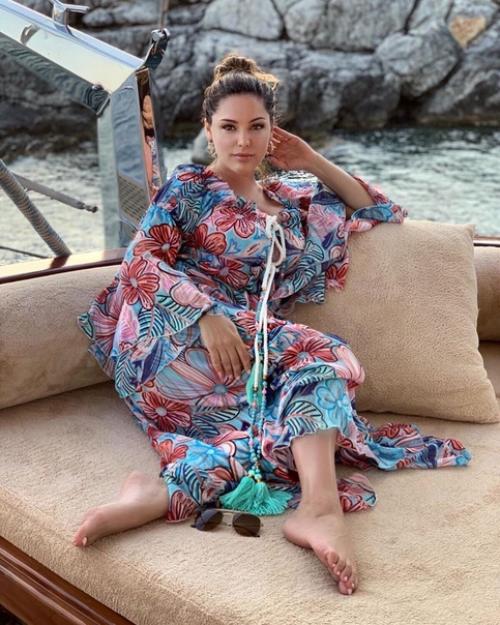 Ученые из университета техаса назвали имя женщины с идеальными параметрами тела - ею стала 38-летняя британская актриса и модель келли Брук. 05