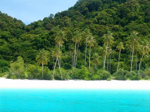 Малайзия - страна красивых контрастов и неожиданностей. 01