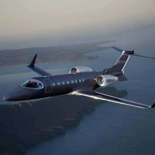 Обычные авиалайнеры выполняют рейсы на высоте от 9 000 до 12 000 метров. 01