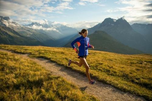 До 1887 года все бегуны стояли на старте в полный рост, ожидая команды начать бег. 01