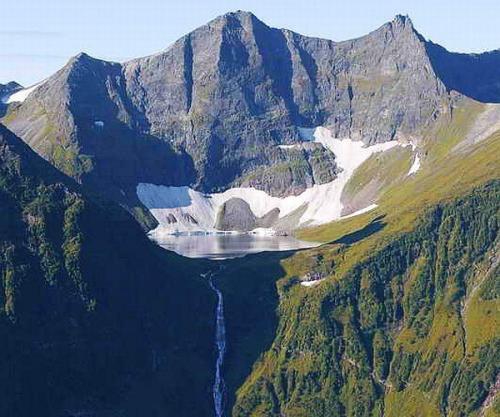 Кинзелюкский водопад, Россия. 02