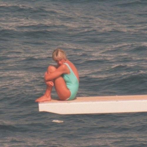 Этот снимок был сделан за несколько дней до трагической гибели принцессы Дианы в августе 1997 года. 01