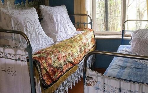 Почувствовали атмосферу?  Сейчас бы туда. 05