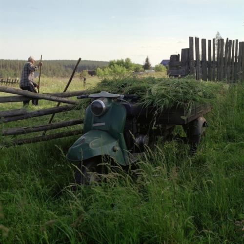 Почувствовали атмосферу?  Сейчас бы туда. 04