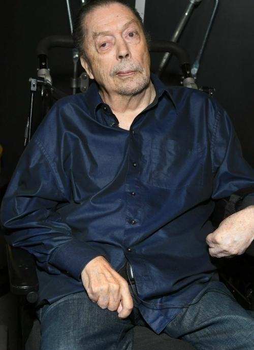 Актёр Тим Карри, известный по роли в один дома 2, впервые за долгое время появился на публике. 02