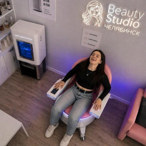 Оргазмотрон хайпует в челябинском салоне красоты. 01