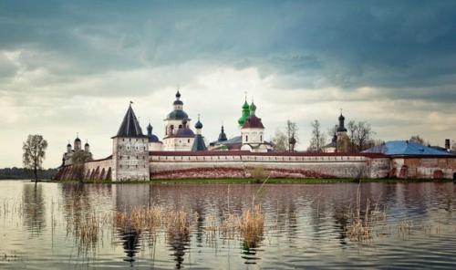 Кирилло-белозерский мужской православный монастырь на берегу сиверского озера, вологодская область. 05