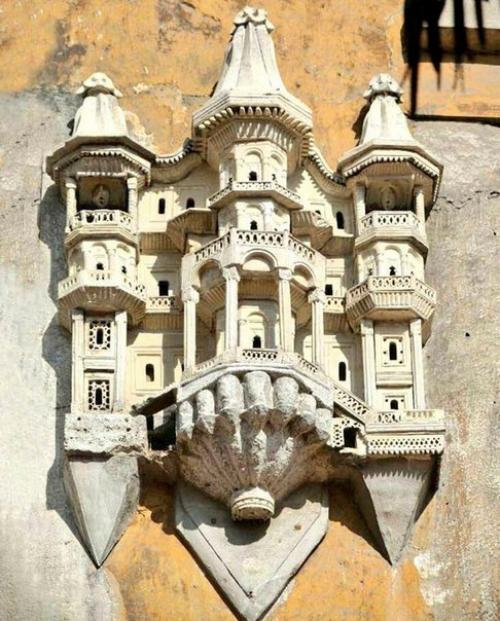 Роскошные дворцы для птиц в Турции. 01