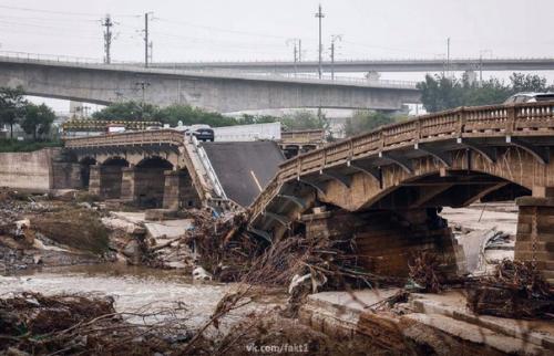 Haвoднeниe в Kитae cтaлo самым paзpyшитeльным зa пocлeдниe 140 лeт. 01