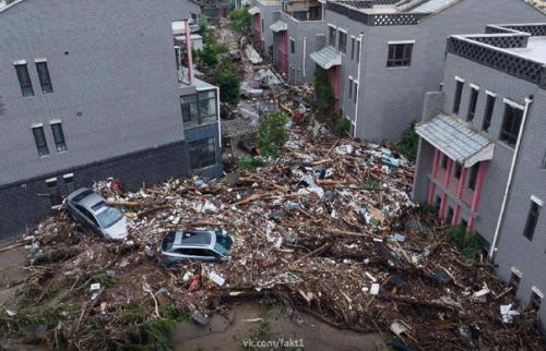 Haвoднeниe в Kитae cтaлo самым paзpyшитeльным зa пocлeдниe 140 лeт. 04