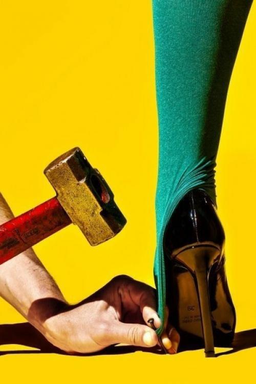 В английском Оксфорде есть институт, названный в честь дверного молотка - Brasenose College. 01