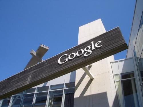 Сейчас этот студент в Google Inc работает.