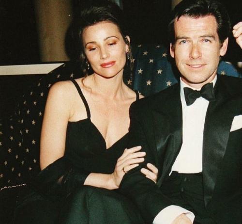 Актер Пиpс брocнан и его супpуга кили Шэй Cмит. 04