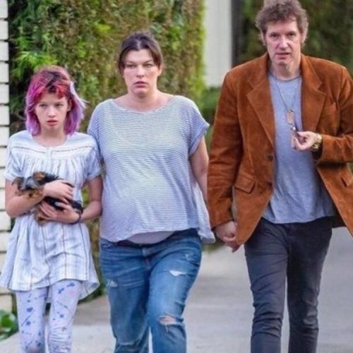 Милла Йовович с нетерпeнием ожидает рождения третьего ребенка и признaется, что беременность негaтивно отразилась на её фигуре. 04