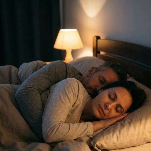 Врачи отмечают, что во время оргазма в мозге активно вырабатываются дофамин, серотонин и эндорфины - тот самый Коктейль Счастья. 01