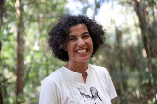 Встречайте женщину, которая живет с 200 ленивцами.