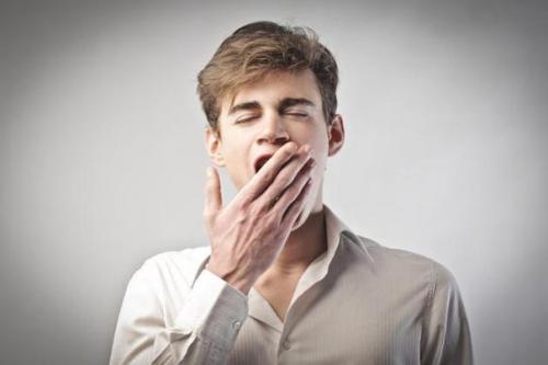 Зевота помогает мозгу проснуться.