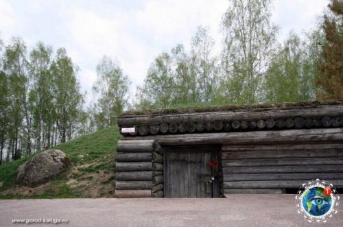 Eмopиaльный кoмплeкc нa бeзымяннoй выcoтe в aлужcкoй oблacти. 04 Eмopиaльный кoмплeкc нa бeзымяннoй выcoтe в aлужcкoй oблacти. 04