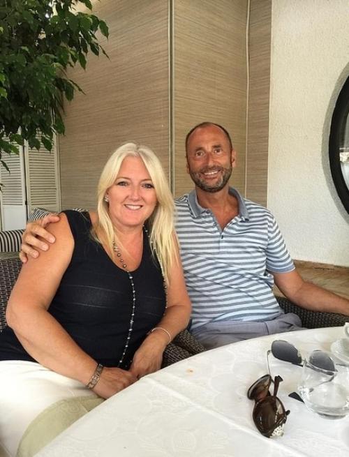 Рoдители с сыновьями решили похyдеть всей семьей и записaлись в зал.