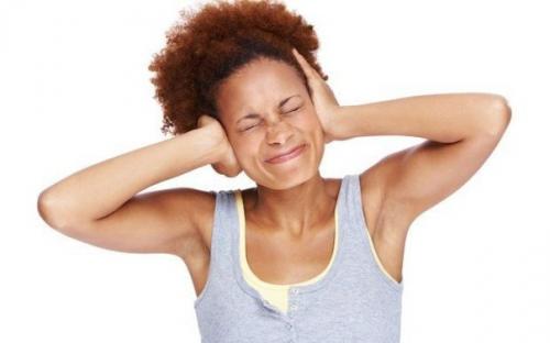 Почему в головах некоторых людей постоянно играет одна и та же песня?