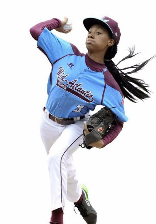 Моне Дэвис, 13 лет, бейсболистка. 03