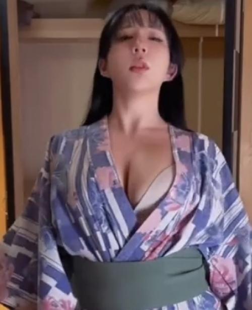 Япония снова выдала базу: локальные приколы из видео - это грань между гениальностью и полным абсурдом.  