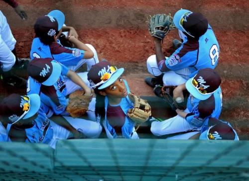 Моне Дэвис, 13 лет, бейсболистка. 01