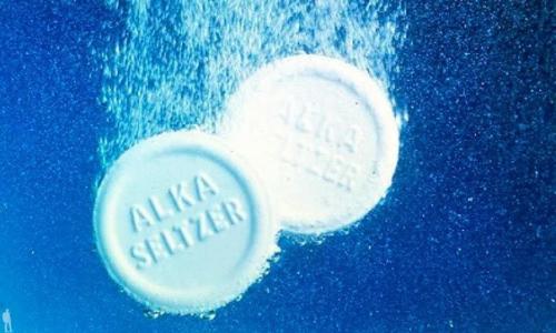 Лекарственное средство Alka - Seltzer.