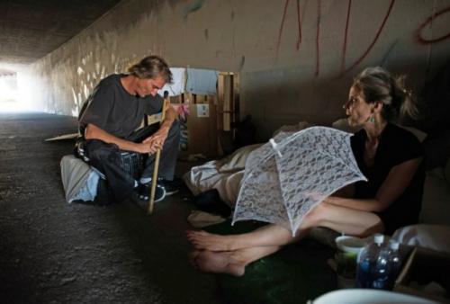 По ту сторону Лас-вегаса: в подземельях знаменитого своей роскошью города скрываются сотни людей. 03