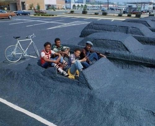 Будьте добры, уберите транспортные средства. 01