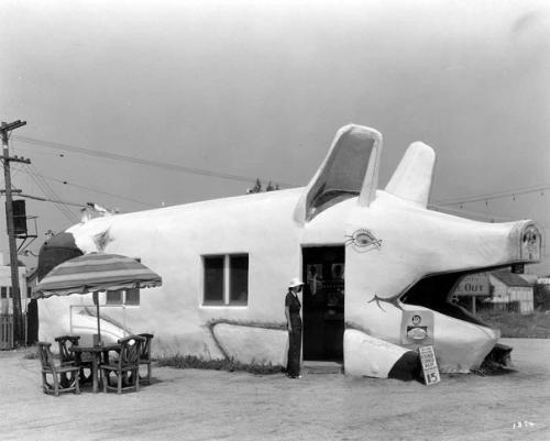 Лос-анжелес.  Рестораны в форме животных 1920-1930-е годы. 02