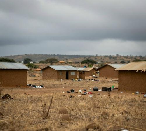 21 августа 1986 года озеро ньос издало глухой рокот, к которому местные жители уже привыкли. 01