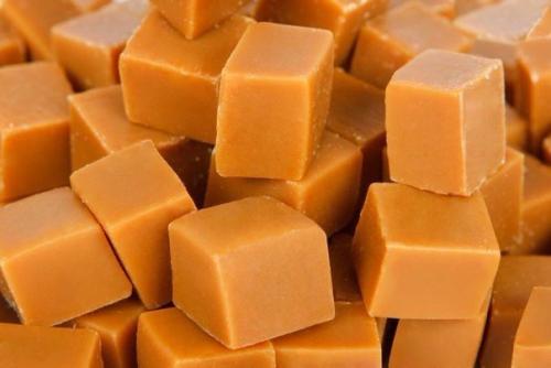 Ириски тянучки. (На топлeном молоке).