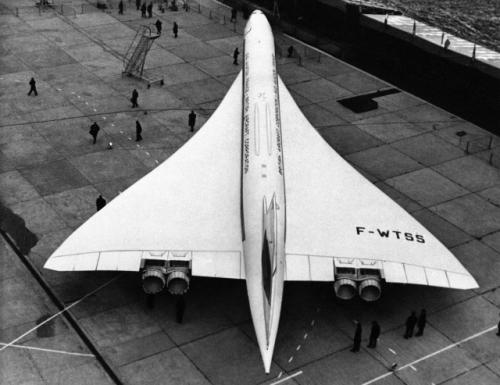 Этот снимок был сделан в апреле 1985 года на высоте почти 15 километров над ирландским морем. 02