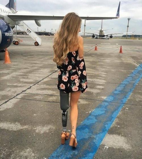 Паола антонини - бразильская модель, потерявшая ногу в аварии и вдохновляющая людей своей красотой. 04