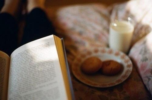 С книгами вообще странная штука, с годами они становятся все важней.  