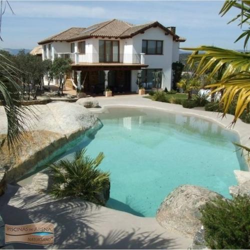 В Испании умельцы такие Домашние Пляжи делают. 04