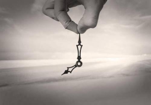 Первая части трилогии Матрица вышла 16 лет назад, аватар - 6 лет назад, терминатор - 31 год назад.